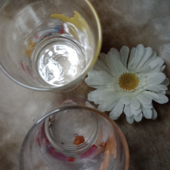 Vintage 1983 Care Bears Glasses Set of 2 Tenderheart Funshine Pizza Hut Limited - Picture 5 of 6